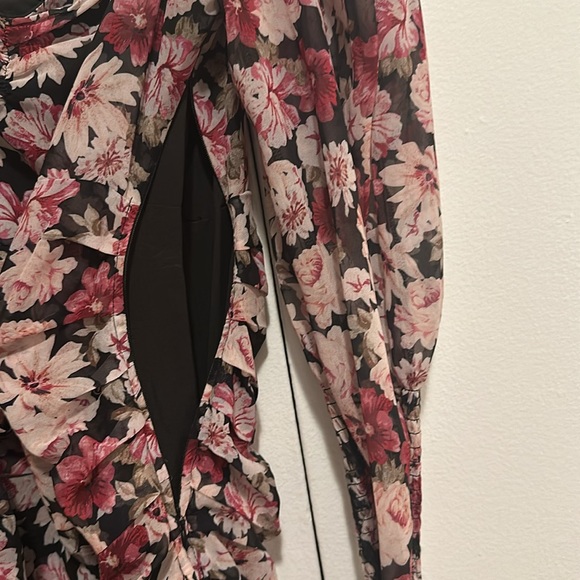 ASTR the Label Keira Mini Dress - Picture 11 of 11